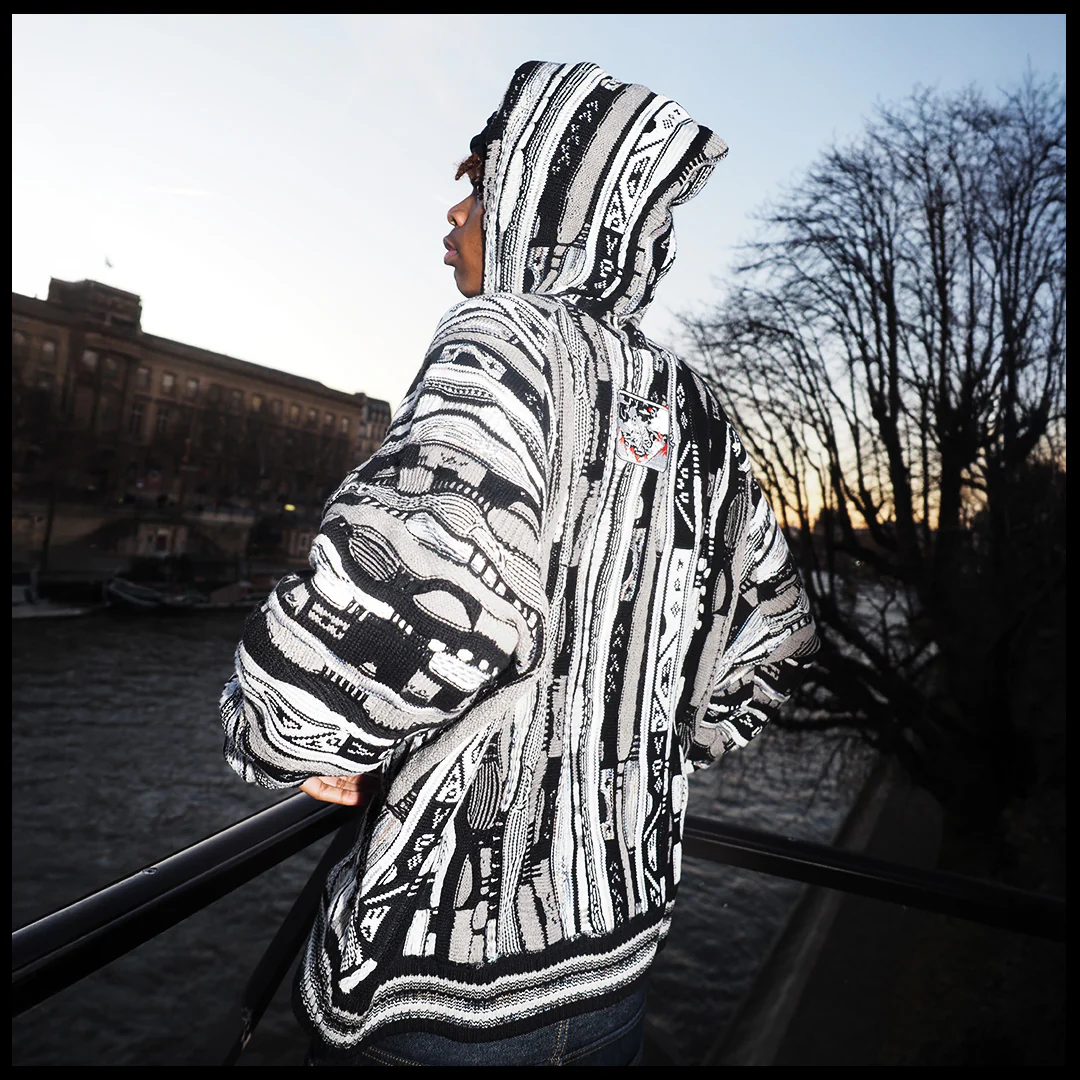 Metallic/Mummy