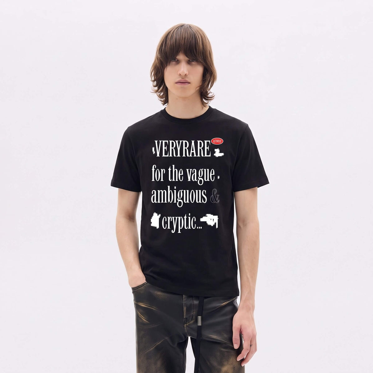 ambiguous/cryptic [tee]