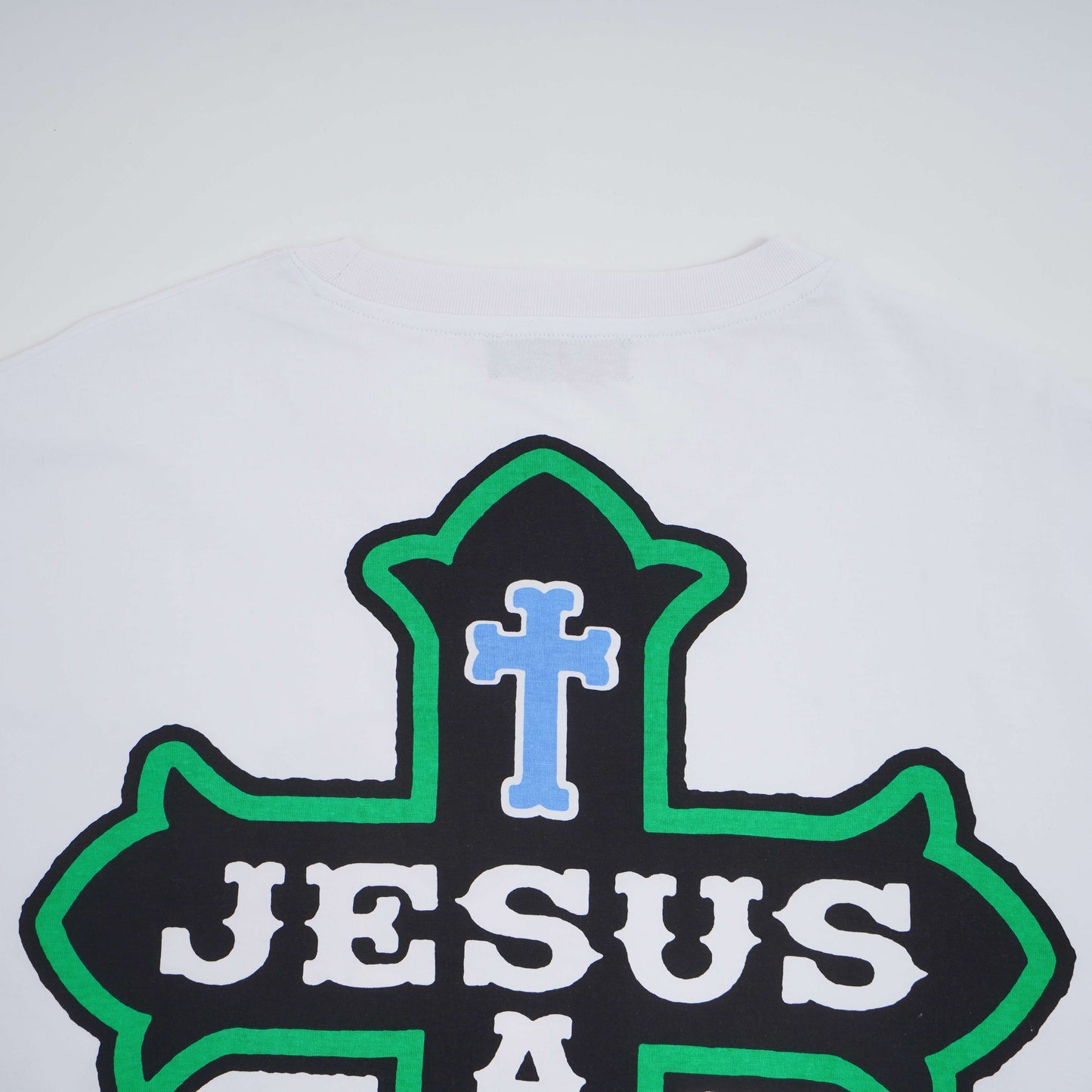 Jesus/saves